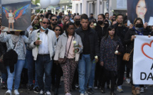 A Mulhouse, l'émouvante marche blanche en mémoire de Dinah, victime de harcèlement