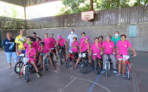 A l'école du vélo dans les communes de Moorea