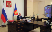 Moscou ferme ses services non essentiels en pleine flambée de Covid