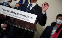 L'exécutif présente son "contrat d'engagement" et vise 400.000 jeunes accompagnés
