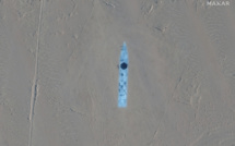 Des répliques de bateaux de guerre américain filmées dans le désert chinois