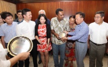 Des sociétés de bijouterie chinoises en visite en Polynésie