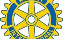 Le Rotary club Papeete-Tahiti organise la 9ème traversée Tahiti Moorea Palmes et Paddles le samedi 16 novembre 2013.