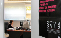 Violences conjugales en 2020: 159.400 victimes, dont 139.200 femmes, en hausse de 10%