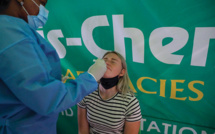 Omicron: les tests PCR toujours valables, interrogations sur les autres