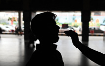 Nez qui coule, mal de tête: ça pourrait bien être Omicron ...