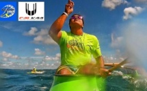 Va’a – Kévin Céran-Jérusalémy gagne le ‘Vaka Eiva’ aux îles Cook !