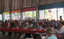 J-C Bouissou à la rencontre des associations de Moorea pour l'aménagement de l'île