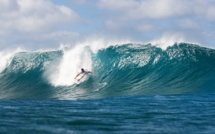 Surf- Billabong Pipe Master. Le suspense à son comble pour le titre de champion du monde.
