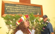 Ecole 2+2=4 de Punaauia : une stèle en souvenir de Jean Souvy, un généreux donateur