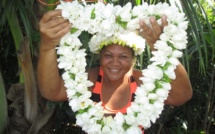 Activité familiale à To’ahotu : Taiana et ses Taina