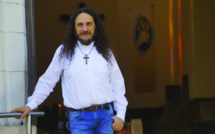 Le père Christophe s'impatiente