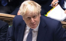 Boris Johnson admet sa présence à une fête pendant le confinement et s'excuse