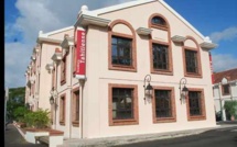 Une aide financière suplémentaire de 5 MF accordée à l'académie tahitienne