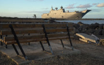 Tonga: un navire d'aide australien accoste malgré des cas de Covid à bord