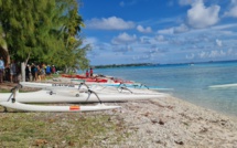 Paia Tamaititahio premier vainqueur de la Mokarran Va’a race à Rangiroa