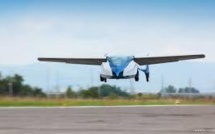 Une voiture volante déploie ses ailes en Slovaquie