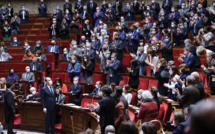 Dernière séance à l'Assemblée nationale sous le choc de l'invasion de l'Ukraine