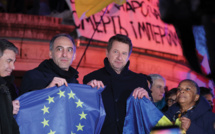 Présidentielle: les candidats en campagne malgré la guerre en Ukraine