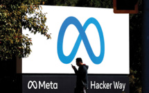 De faux comptes russes visent l'Ukraine sur les réseaux sociaux, affirme Meta