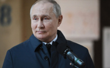 Poutine pose ses conditions pour cesser l'invasion en Ukraine, fin des premiers pourparlers