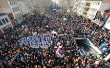 Allemagne: 250.000 personnes manifestent à Cologne pour la paix en Ukraine