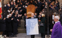 Dernier adieu à Jean-Pierre Pernaut: la famille TF1, des politiques et des anonymes