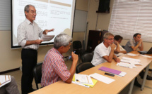 Education:  Réorganisation des services administratifs