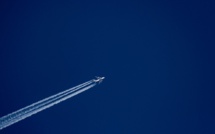 Les traînées de condensation, l'autre face de l'impact climatique de l'aviation