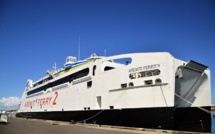 Rotation Moorea: Incident sur le ferry Aremiti 2 rendu hors service