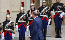 Castex veut continuer à servir le pays mais quitte la vie politique nationale