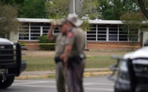 Un tireur tue 18 écoliers au Texas, l'Amérique sous le choc