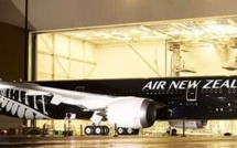 Air New Zealand: Le nouveau B787 sort tout juste,fin prêt, de l’atelier peinture de Seattle
