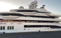 Un superyacht russe saisi aux Fidji remis aux autorités américaines