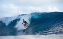 Les Bleus prennent le meilleur sur les locaux à Teahupo'o