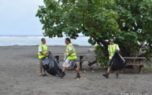 Grand nettoyage de printemps des plages de Tahiti