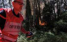 Deux incendies en Gironde : 1.200 hectares ravagés mercredi matin, selon un dernier bilan