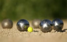 1er Tournoi inter-quartiers de pétanque à Mahina