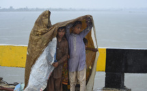 Pakistan: les efforts s'accentuent pour venir en aide aux victimes des inondations
