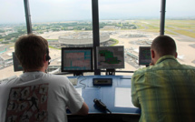 Grève des aiguilleurs: fortes perturbations dans le ciel français