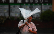 Japon: le typhon Talas fait deux morts et provoque des coupures électriques