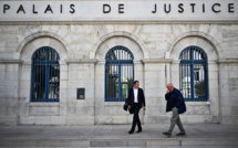 Soupçons de favoritisme à Grenoble: le parquet épargne Eric Piolle