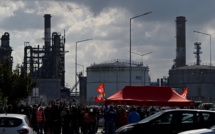 Carburants: le gouvernement réquisitionne un autre dépôt, fin de la grève dans une raffinerie