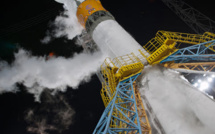 La combustion d'un étage d'une fusée russe illumine le ciel australien