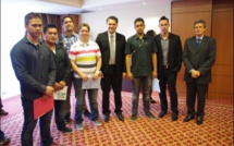 Formation en  alternance : six jeunes Polynésiens diplômés