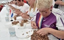 Nicole la Nordiste, indétrônable reine du décorticage de crevettes grises