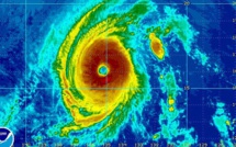 Le cyclone Iselle menace Hawaii