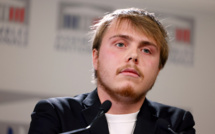 Insultes sur TPMP: Boyard annonce une plainte, Hanouna riposte