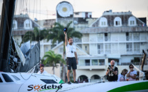 Route du Rhum: des militants anti-vaccin envahissent la zone d'arrivée des bateaux