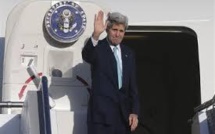 Kerry aux îles Salomon évoque le souvenir du "lieutenant Kennedy", blessé en 1943